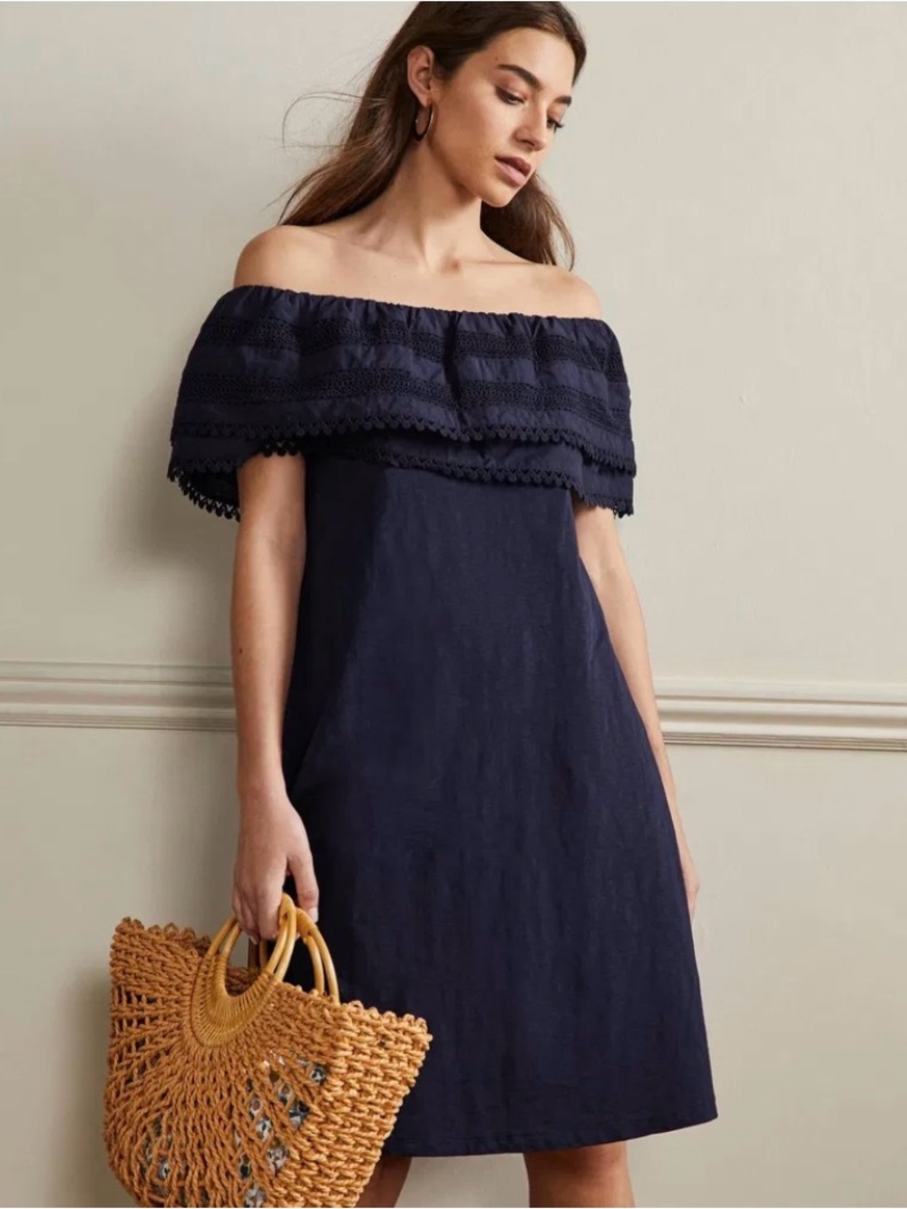 Ruffle detail jersey dress